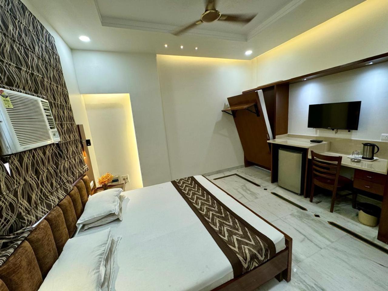 Hotel C Park - Karol Bagh, New Delhi Экстерьер фото