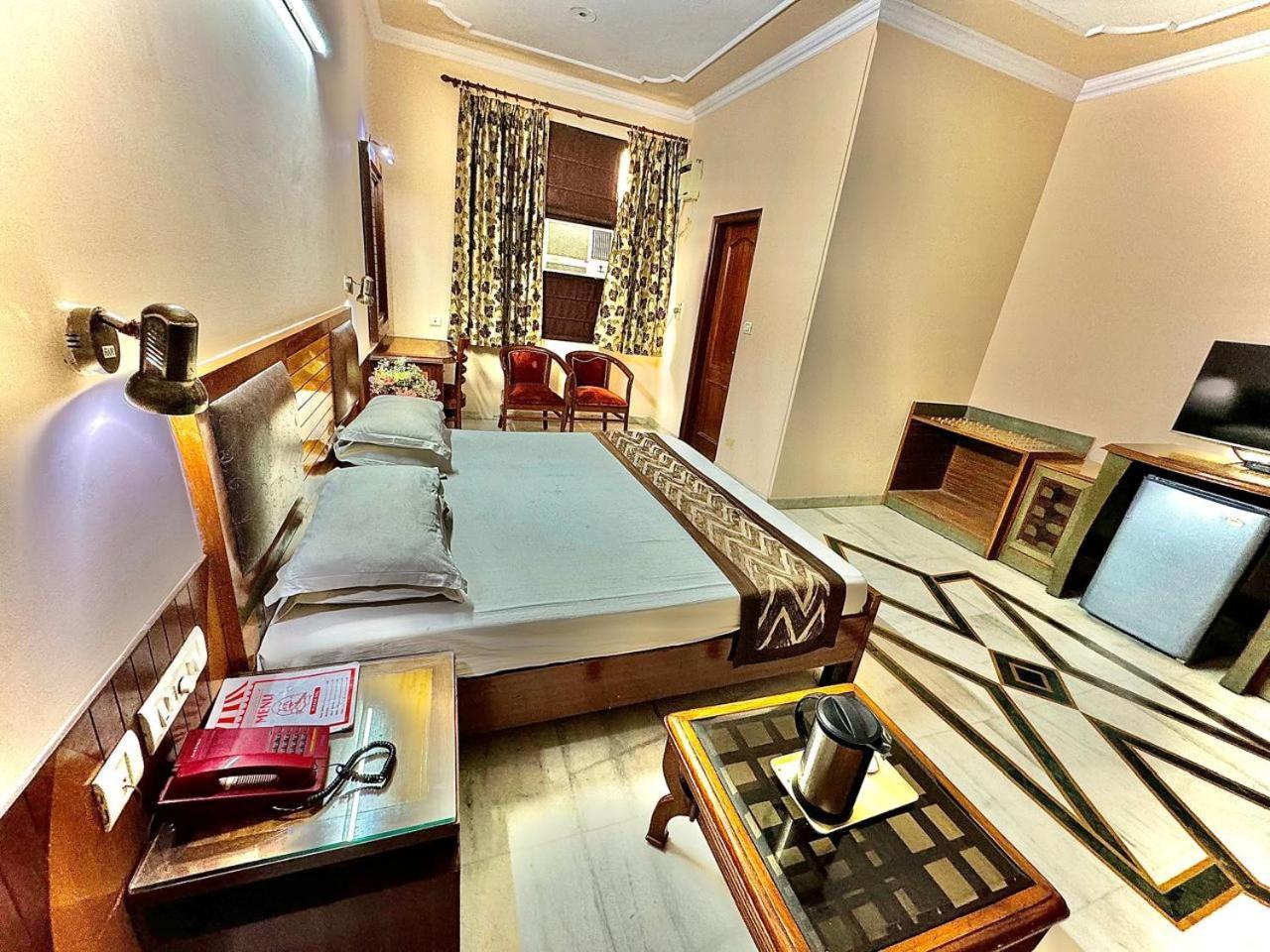 Hotel C Park - Karol Bagh, New Delhi Экстерьер фото
