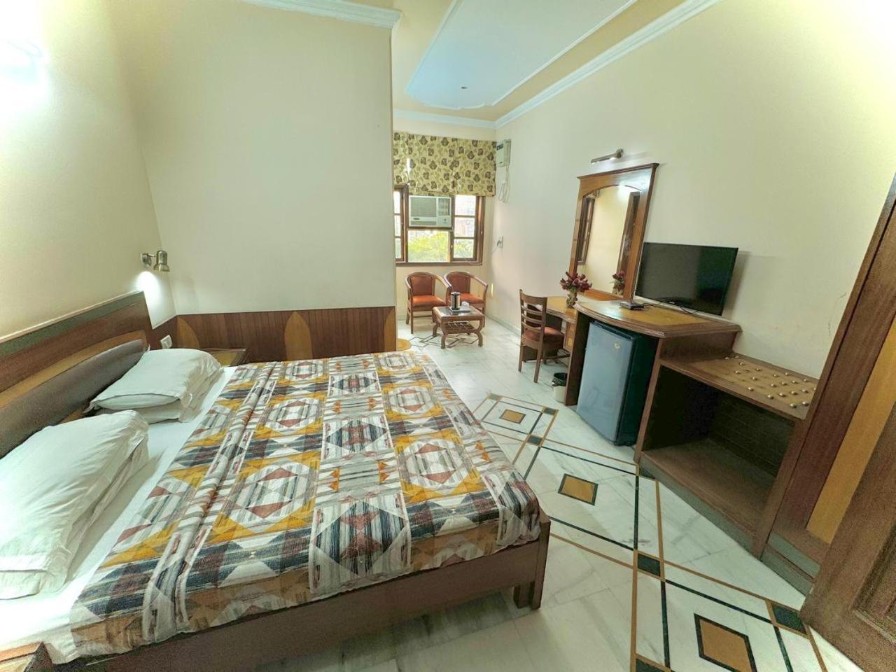 Hotel C Park - Karol Bagh, New Delhi Экстерьер фото